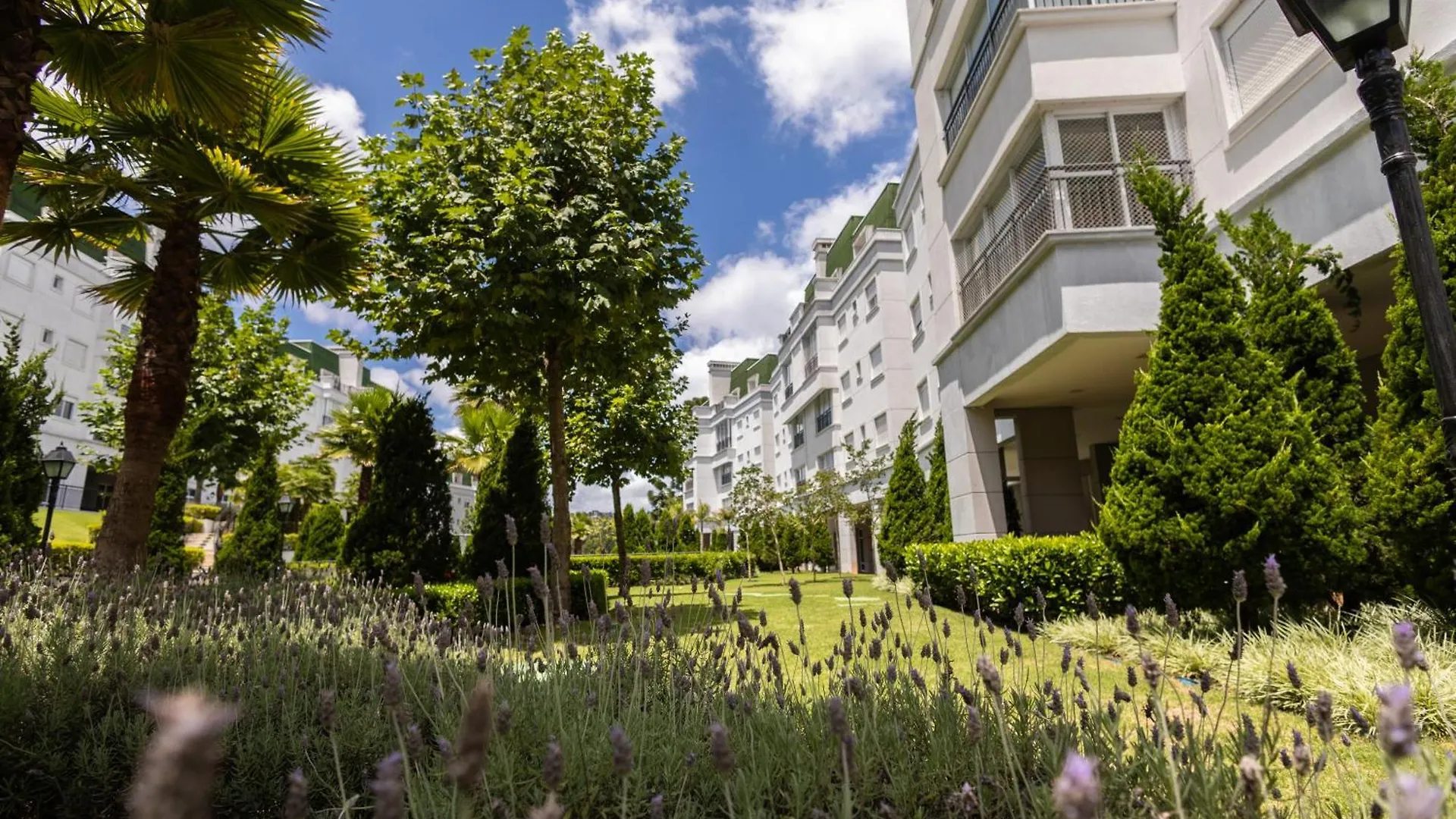 Superita Campos do Jordão: Upscale Resort-Style Apartment Near Capivari